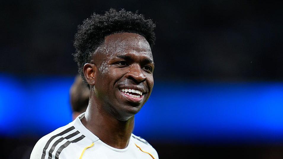 Vinícius Jr. renueva con Real Madrid hasta 2032 y pone fin a los rumores de salida